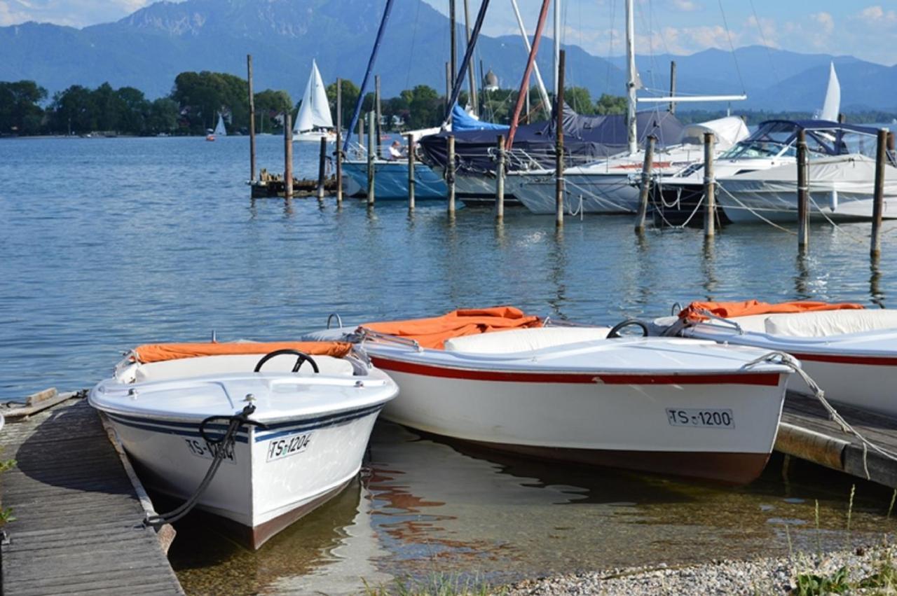 Gaestehaus Gruenaeugl Am See Gstadt am Chiemsee Bagian luar foto